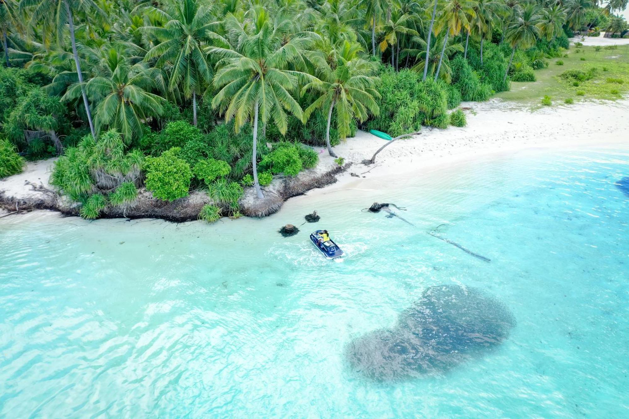 Hotel Manta Sea View Himandhoo Exterior foto